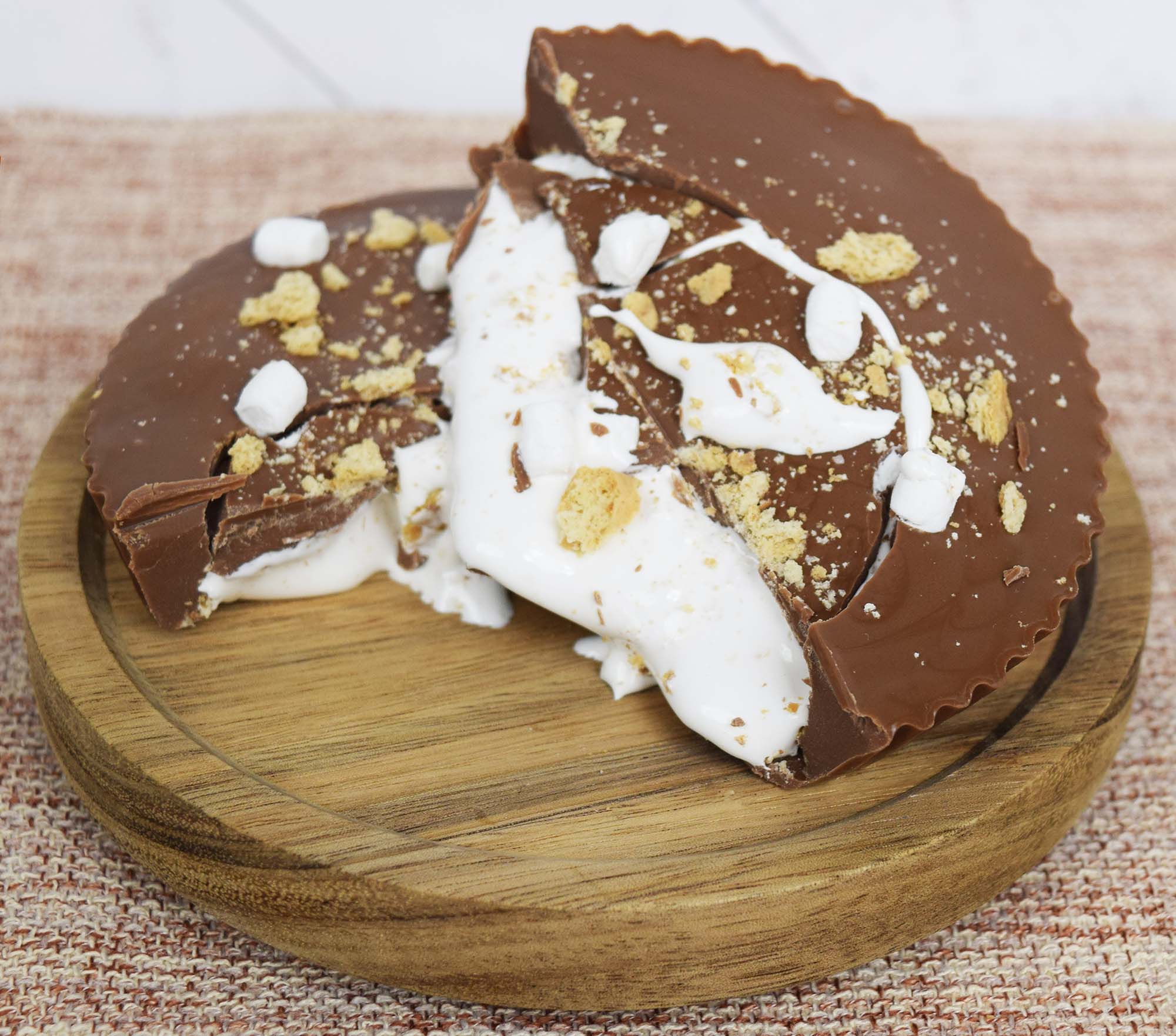 Großer S'Mores Cup