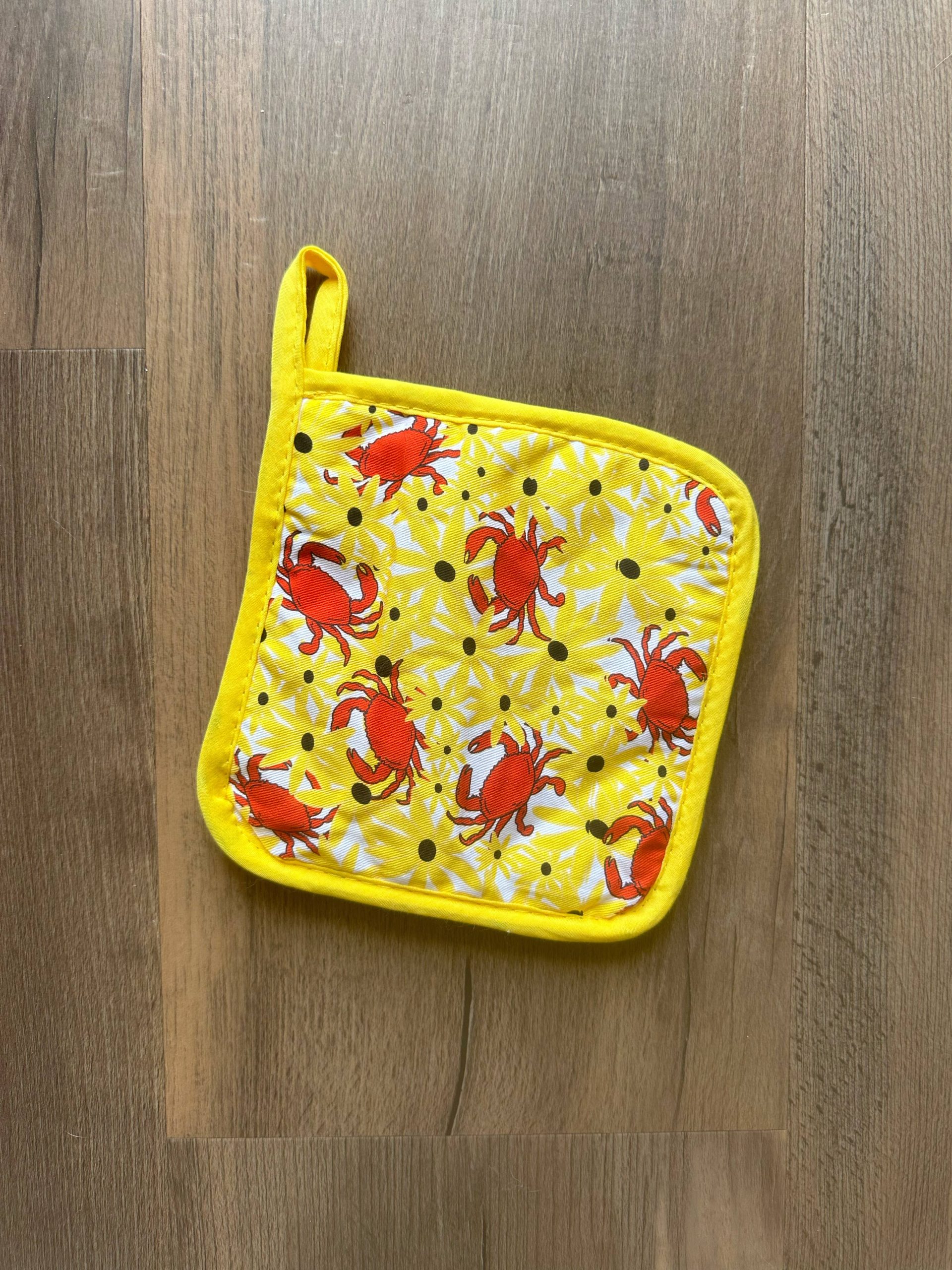 Die Buchstaben mdn – Krabben und schwarze Augen Susans Kitchen Pot Holder/Oven