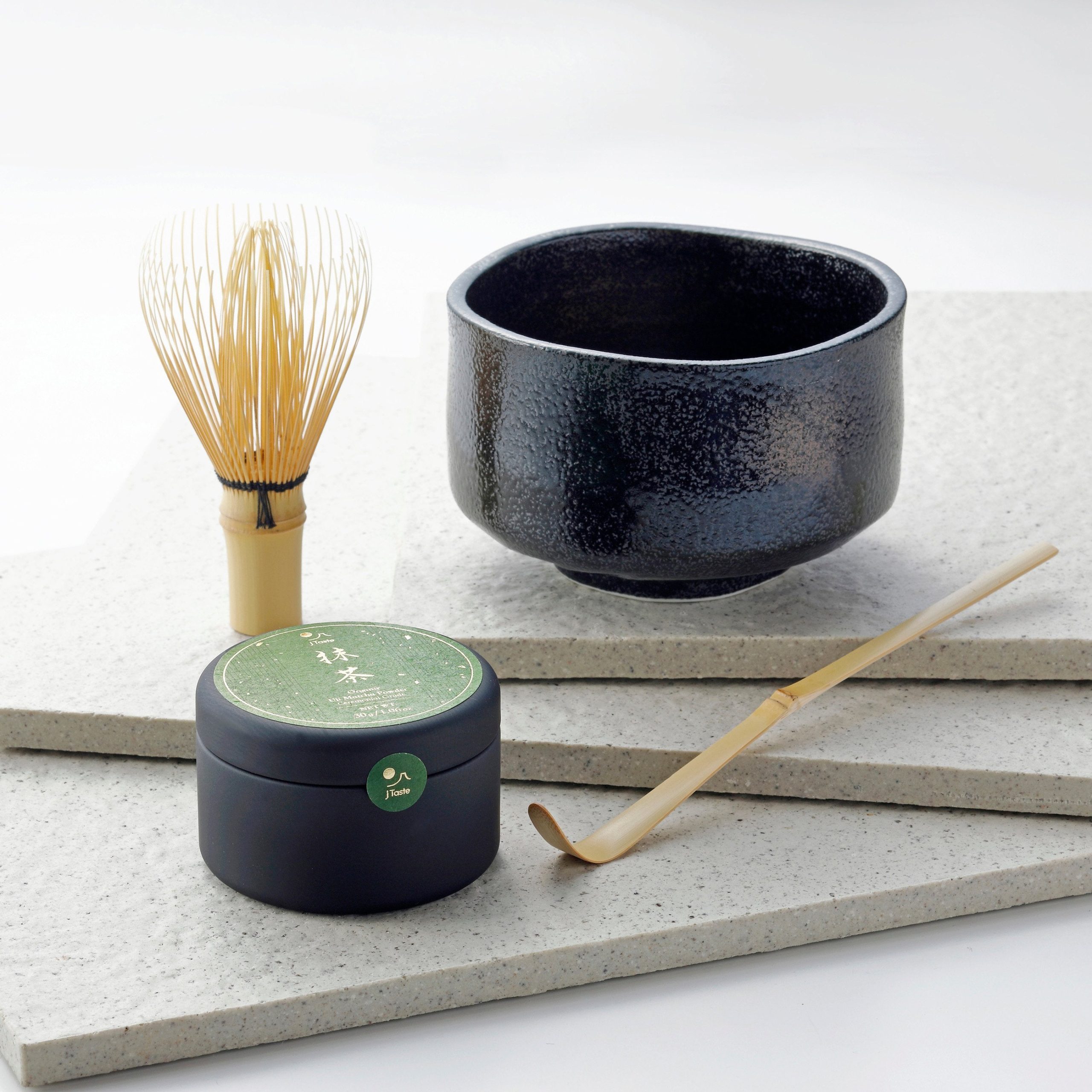 J Taste authentisch Matcha Starter Kit mit Bio-Zeremonial Matcha 4 Stück