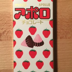 Meiji “Apollo” Erdbeere und Milchschokolade, – 46g