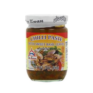 Por Kwan Chilli Paste with Blätter von süßen Basilikum