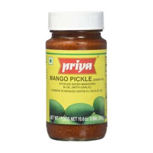 Priya Mangogurke (avakaya) in Öl mit Knoblauch
