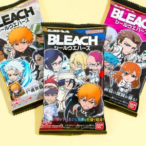 Bleach Niformation Erdbeerwafer mit Aufkleber