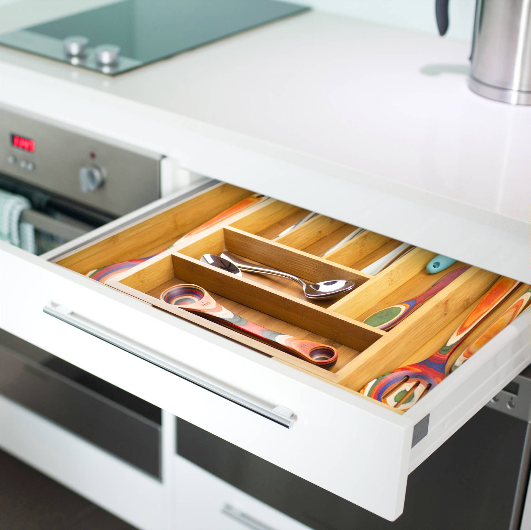Totally Bamboo Erweiterbare Bamboo Flatware und Utensil Drawer Organiz