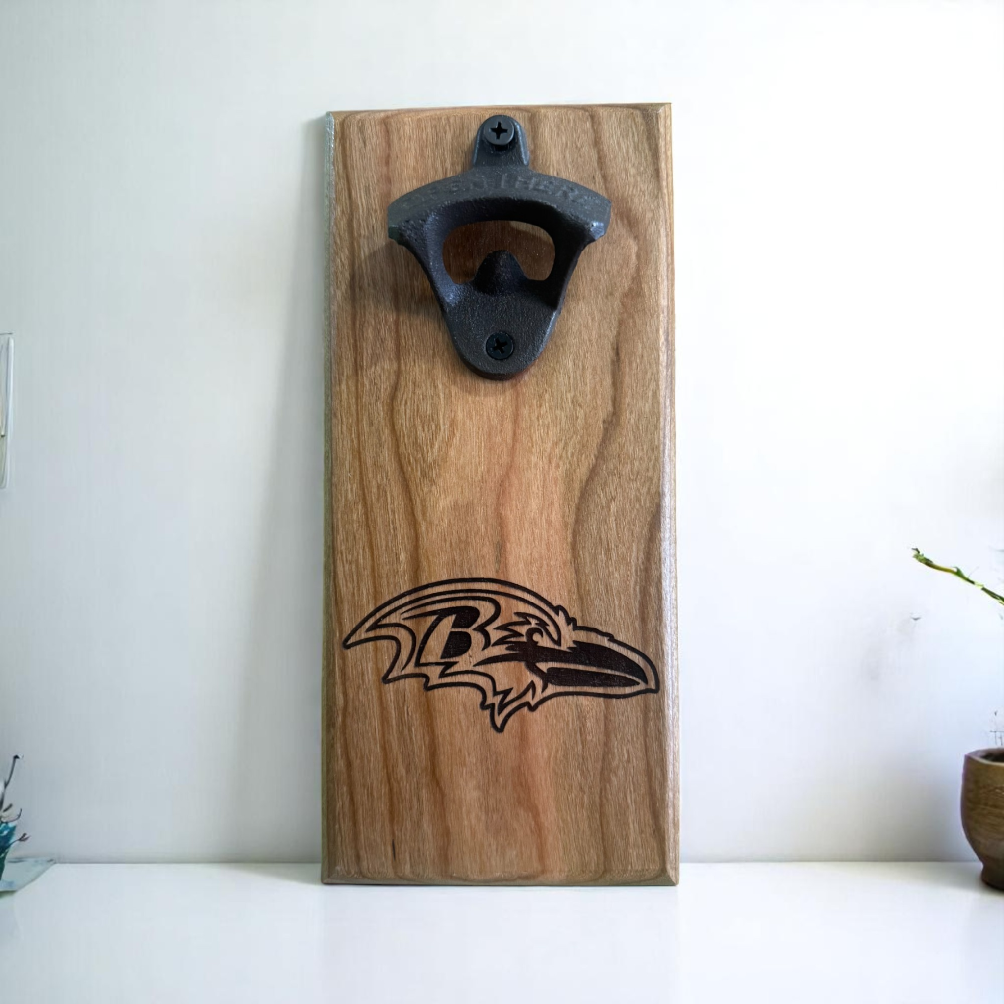 Leroy Magnetischer Flaschenöffner Ravens Head