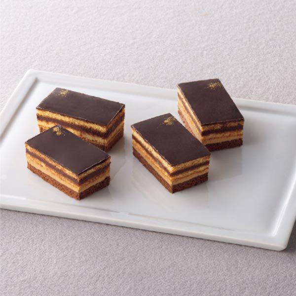 Daloyau, Opera Tokyo, 9 Stück, Schokoladenkuchen, Zum Geschenk