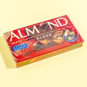 Meiji Mandelschokolade – duftender Kakao