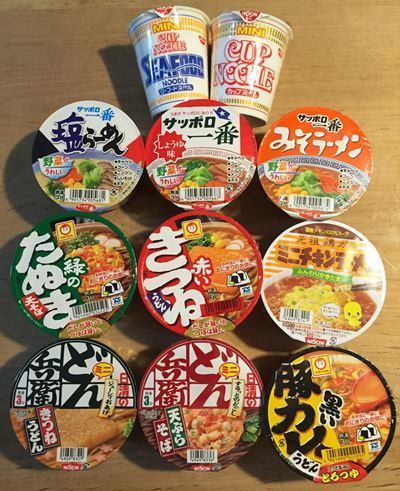 Japanische Instant Ramen, Soba, Udon, Yakisoba, 11 Tassen Set, Mini