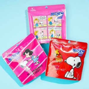 Snoopy Erdnüsse x Hi-Chew weich und kaubar Bonbonpackung – Erdbeere