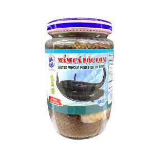 Vas Essen gesalzener ganzer Schlammfisch in Brine