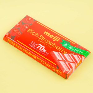 Meiji Rich Erdbeer-Schokoladeriegel